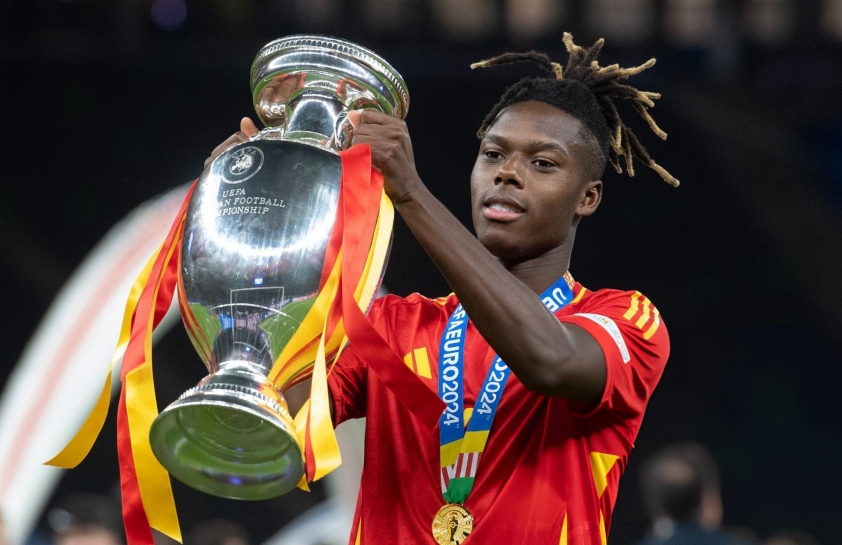 Rõ lý do Nico Williams 'nói không' việc chuyển tới Barca 532476