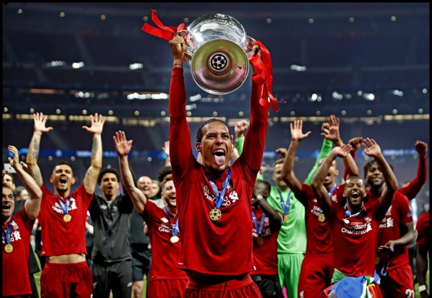 Van Dijk sắp đưa ra quyết định quan trọng với Liverpool 562645