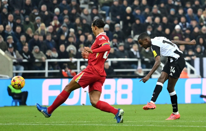 Trực tiếp Newcastle vs Liverpool, 2h30 hôm nay 05/12 565086