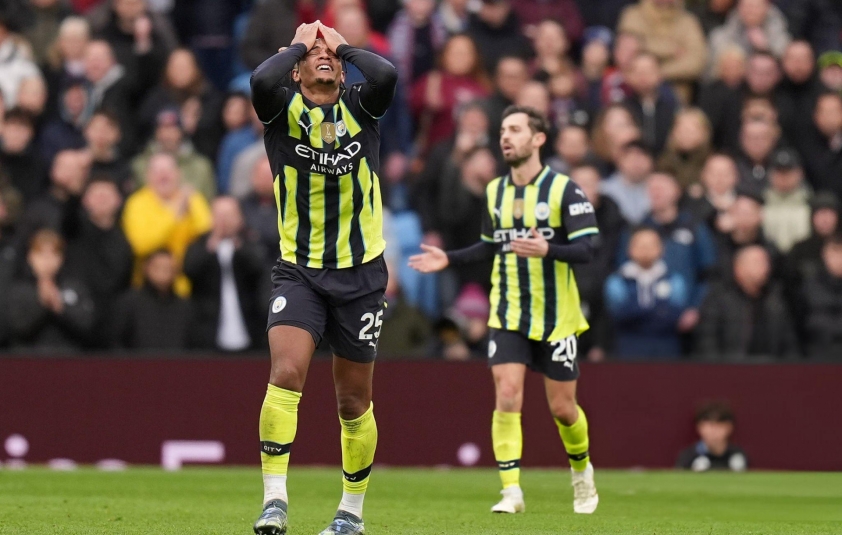 Tiêu điểm vòng 17 Ngoại hạng Anh: Liverpool thăng hoa, thành Man 'vào hang' 573493