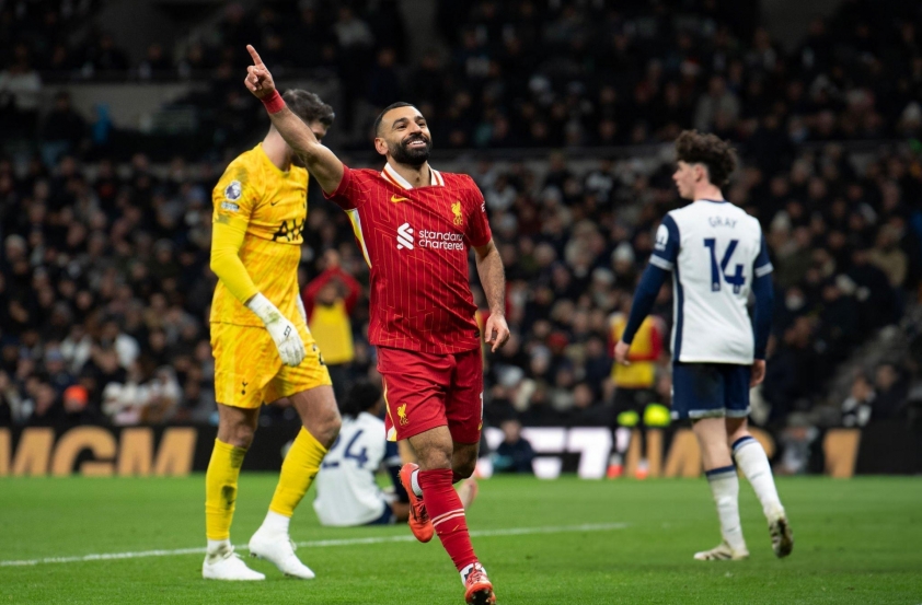 Tiêu điểm vòng 17 Ngoại hạng Anh: Liverpool thăng hoa, thành Man 'vào hang' 573492