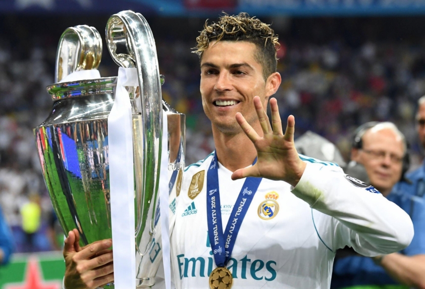 Ronaldo chỉ thẳng hai thần tượng của mình 574334