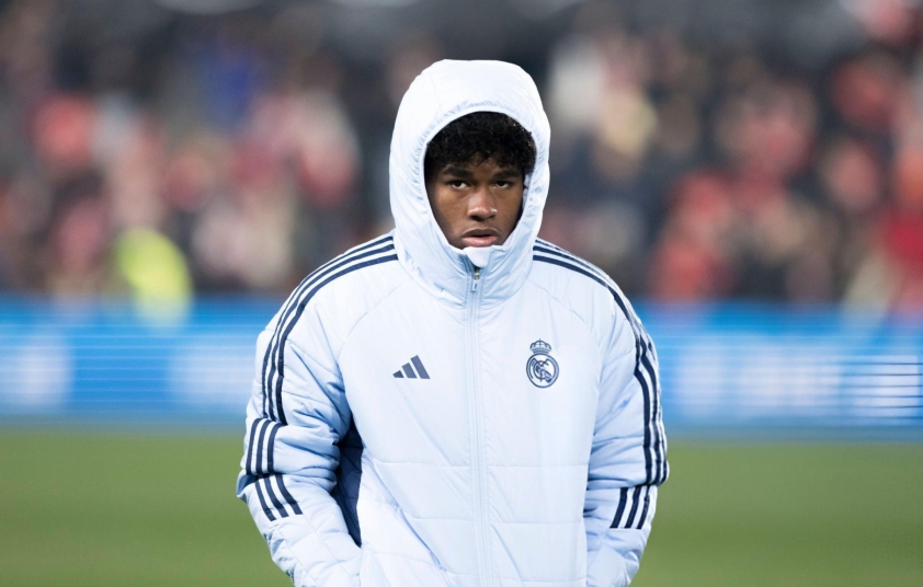Real theo đuổi 'Casemiro mới', ra sức thuyết phục Endrick 580248