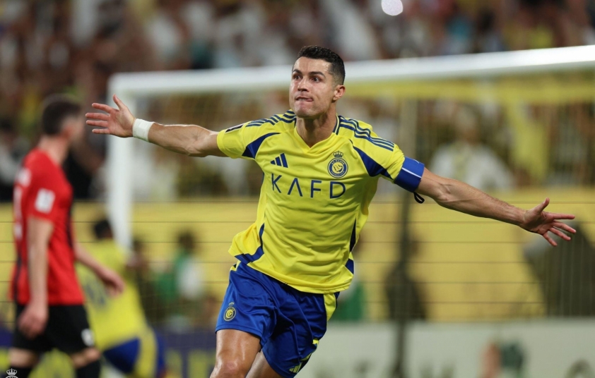Đồng đội Ronaldo rời Al Nassr vì chuyện gia đình 585784