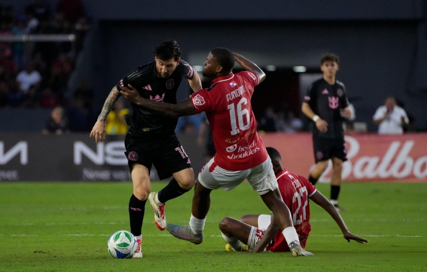 HLV Inter Miami: 'Tôi không nghĩ Ronaldo là người giỏi nhất' 589567