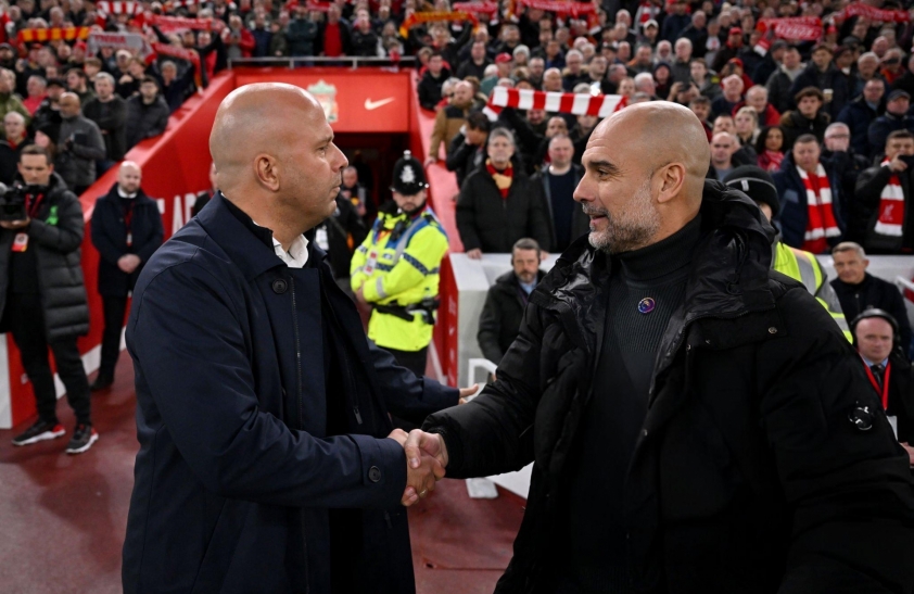 Pep Guardiola báo 'cú đúp' tin buồn trước ngày đấu Liverpool 596338