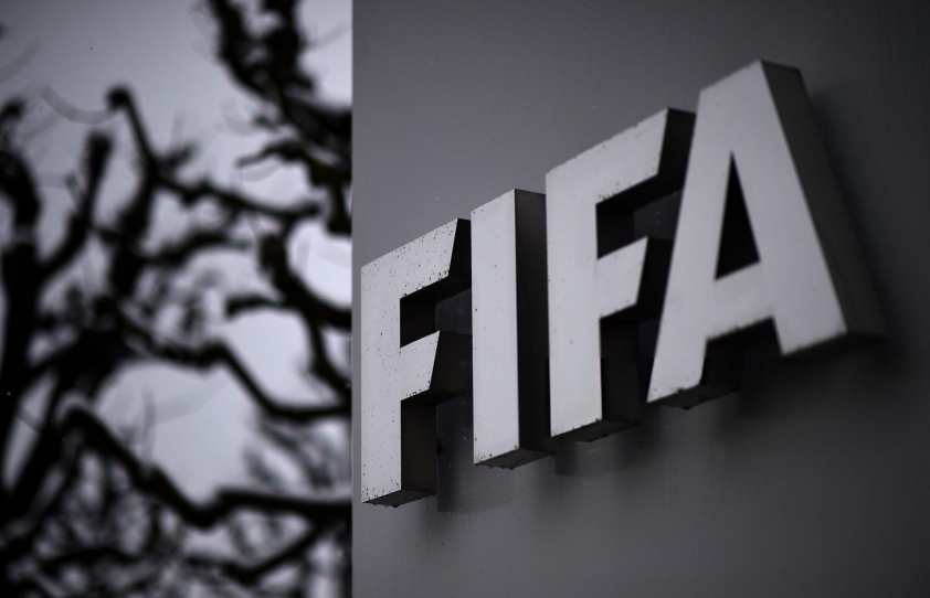 FIFA sắp thay đổi luật đá phạt đền? 604539
