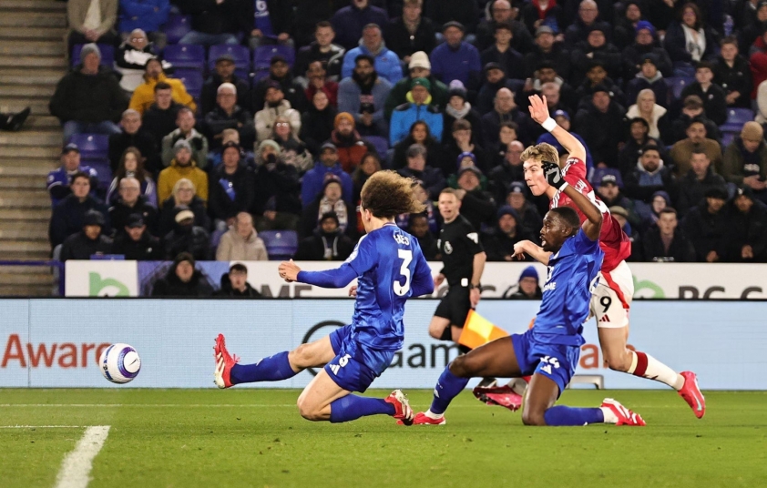 Bruno rực sáng, MU dễ dàng đánh bại Leicester 605765