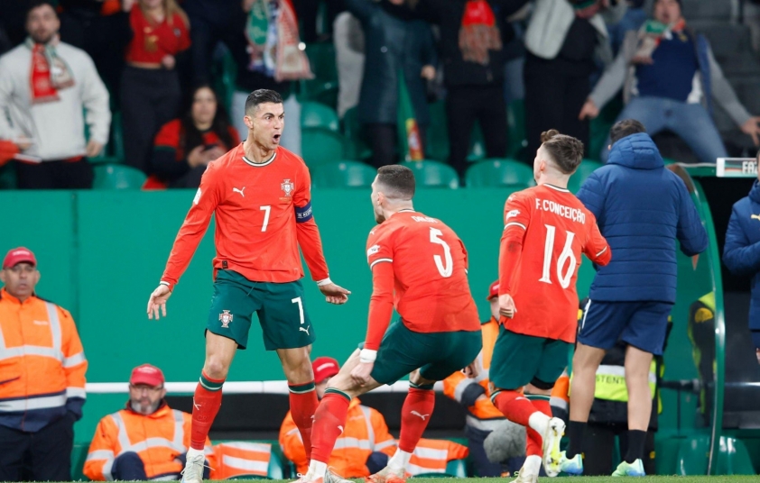 Ronaldo đá hỏng phạt đền nhiều hơn Messi 609500