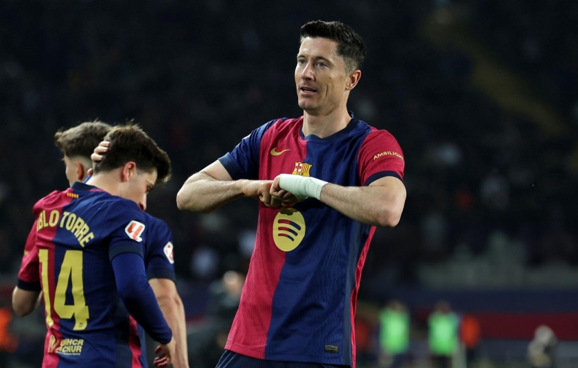Vui dập Osasuna, Barca củng cố ngôi đầu La Liga 611653