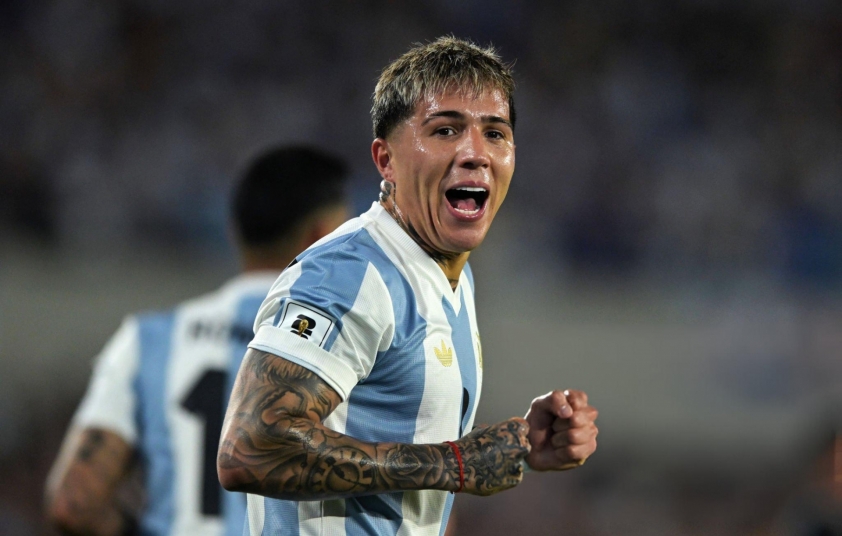 Real muốn chiêu mộ 'đàn em' thân cận nhất của Messi 614051