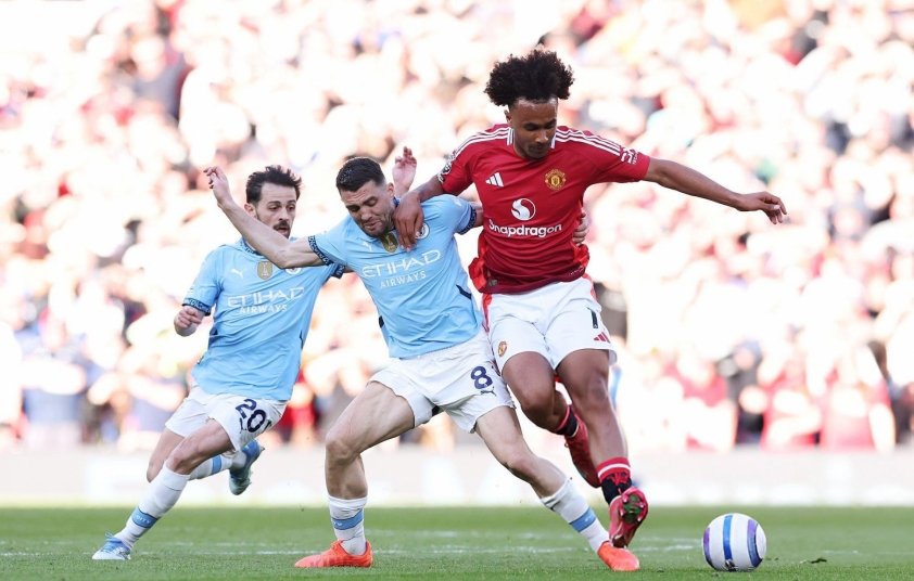 Derby nhạt nhòa, MU hòa không bàn thắng Man City 616328