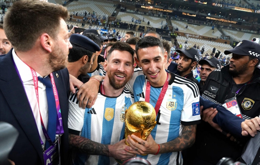 Từ chối De Bruyne, Messi muốn đưa 'thần hộ mệnh' về Inter Miami 617517
