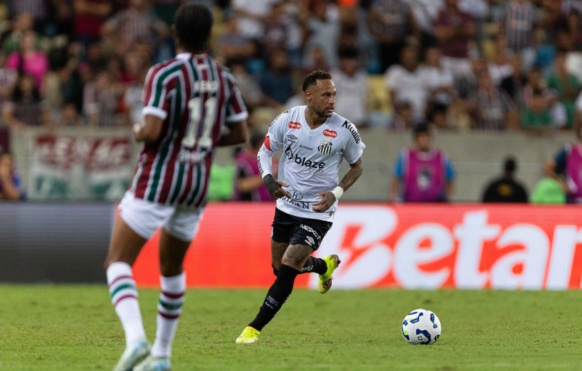 Neymar văng tục với đối thủ, nhận trái đắng phút cuối 620142