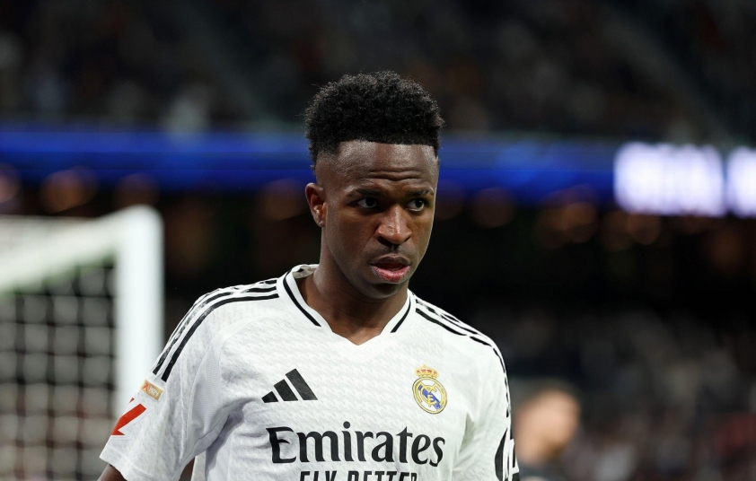 Vinicius sắp bị FIFA trừng phạt, nhận án treo giò khó tin 624661