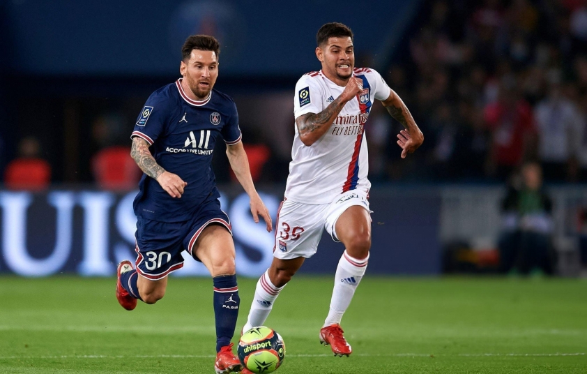 Bruno chọn Messi là GOAT thay vì Ronaldo 625492