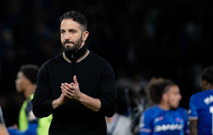 Amorim từng muốn 'từ bỏ' MU trước chung kết Europa League 637437