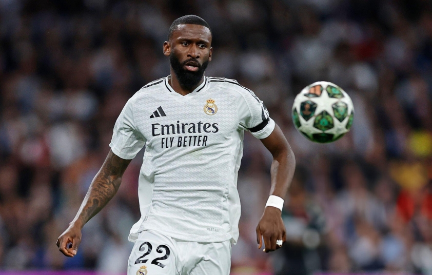 Xabi Alonso xác định xong tiền vệ đẳng cấp thay thế Luka Modric 643736
