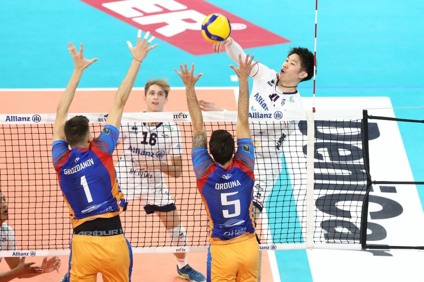 ishikawa-yuki-va-hanh-trinh-tro-thanh-chu-cong-so-1-nhat-ban