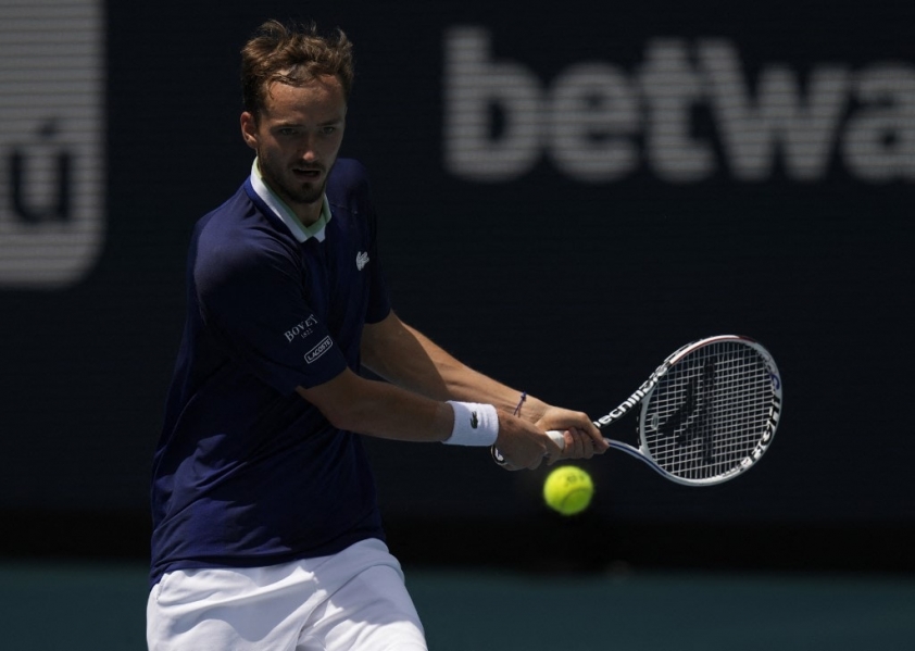ket-qua-miami-open-2022-medvedev-osaka-de-dang-di-tiep