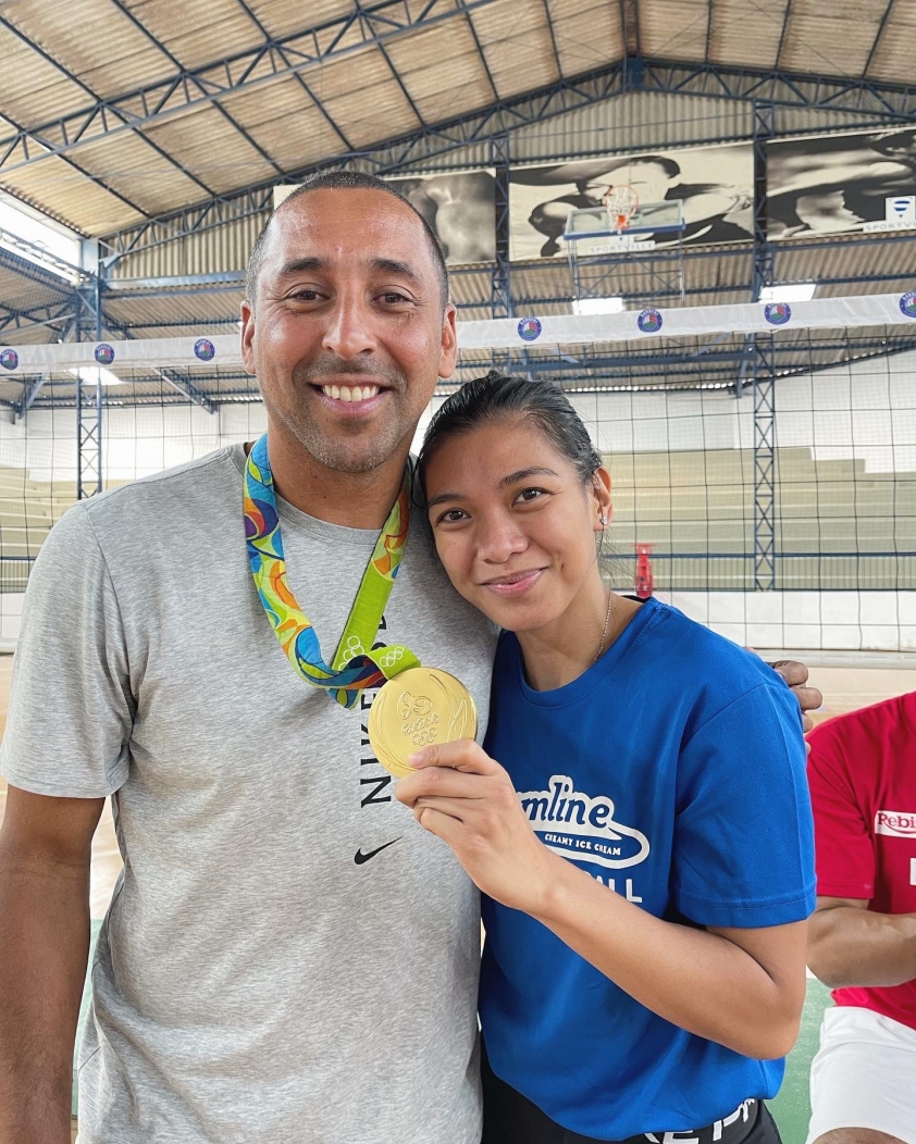 ky-thuat-vien-cua-fivb-tham-gia-huan-luyen-tuyen-bong-chuyen-nu-philippines