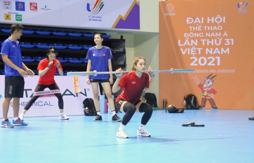 hai-tuyen-bong-chuyen-viet-nam-hoi-quan-tai-quang-ninh-san-sang-chinh-phuc-sea-games-31