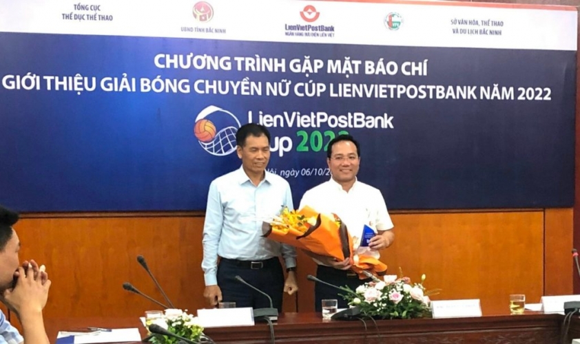 Chỉ có ở bóng chuyền Việt Nam: Xinh đẹp còn nhiều tiền hơn tài năng 200898