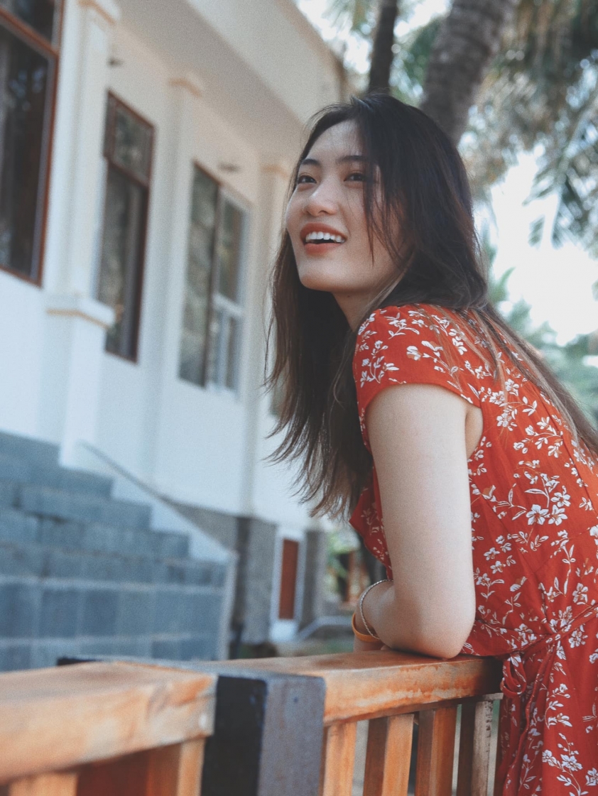 Hot girl bóng chuyền Việt Hương được báo Thái Lan khen nức nở vì quá đẹp 209406