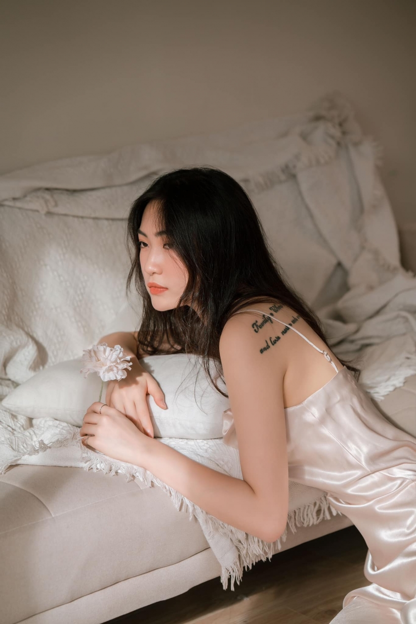 Hot girl bóng chuyền Việt Hương được báo Thái Lan khen nức nở vì quá đẹp 209413