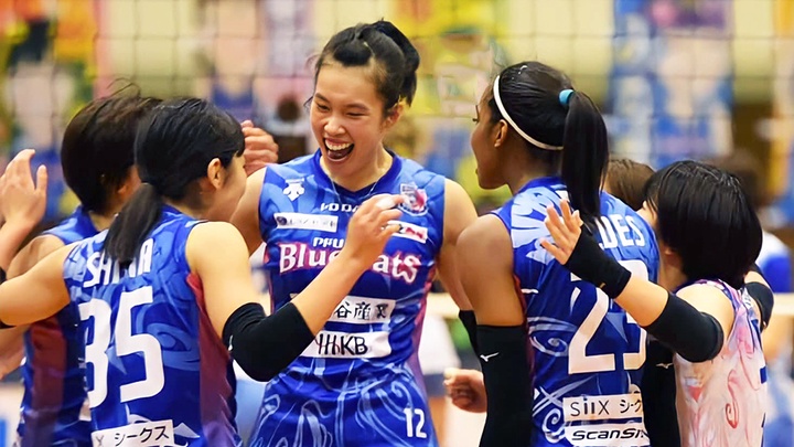 Tin thể thao 5/11: Sao bóng chuyền Thanh Thúy đối đầu với 'khủng long' Santiago 213724