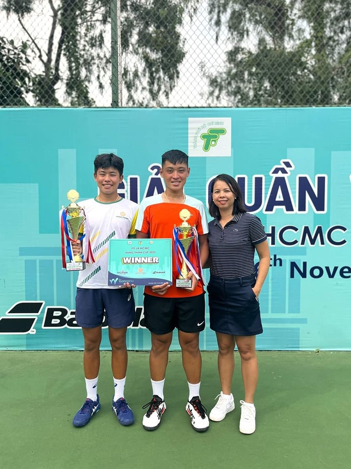 Tin thể thao 19/11: Quang Liêm thua đáng tiếc trước Vua cờ Carlsen 219474