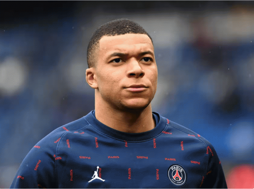 Mbappe đàm phán ký hợp đồng mới với PSG ? 129858