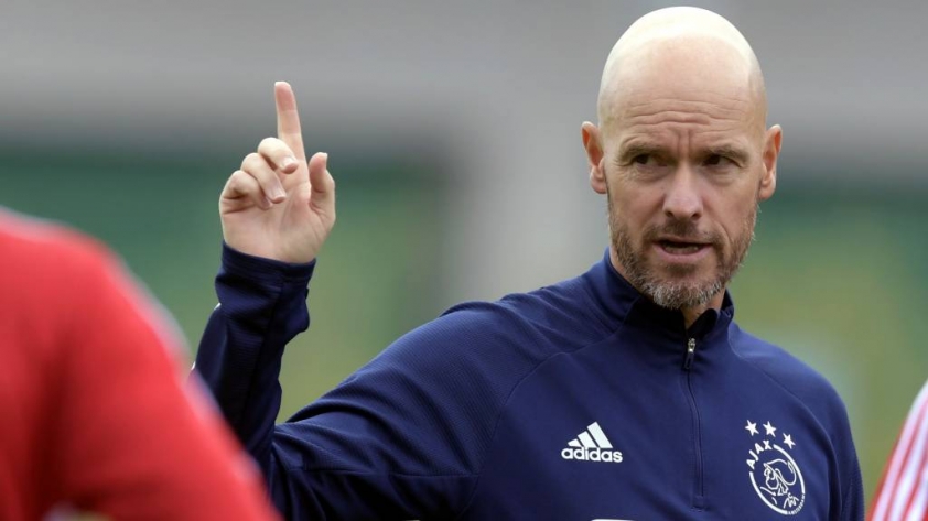 Ten Hag từ chối nói về Rangnick sau thất bại của MU 130723
