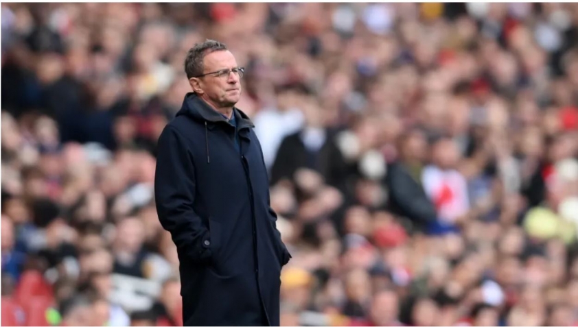 Ten Hag từ chối nói về Rangnick sau thất bại của MU 130724