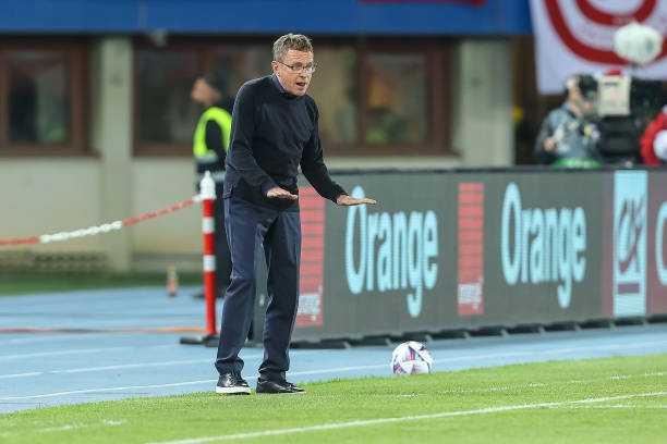 Ralf Rangnick đã tạo nên một 'mê cung' ở hàng phòng ngự làm nản lòng các chân sút ĐT Pháp