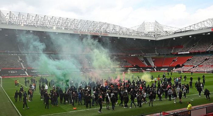 old-trafford-manchester-bao-loan