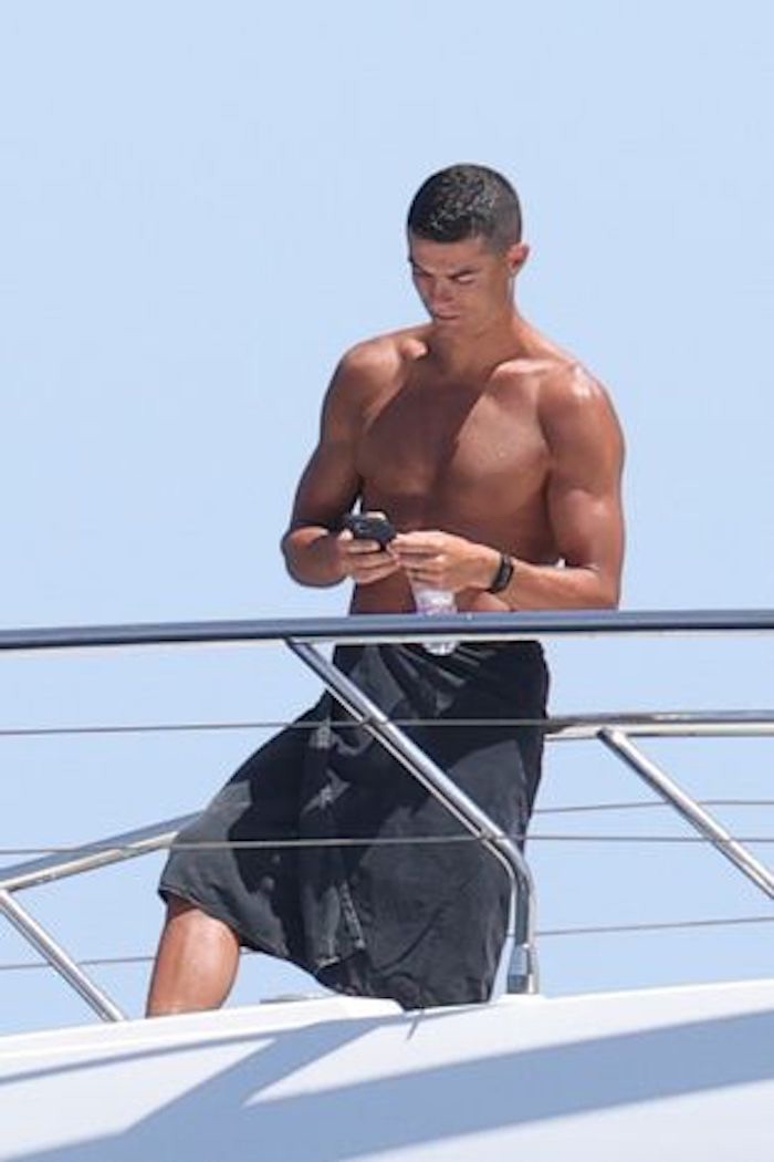 ronaldo-dien-thoai