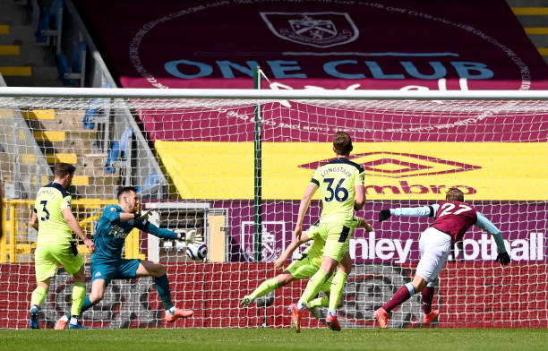 Trực tiếp Burnley 1-0 Newcastle: Thế trận cởi mở 35472