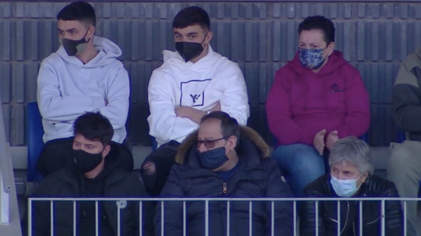 Bố Messi đã có mặt, định đoạt tương lai con trai tại Barcelona? 38052