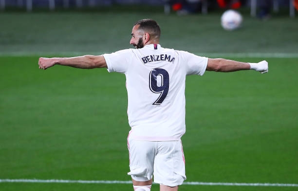Real Madrid trở lại đỉnh bảng với chiến thắng dễ dàng 38682