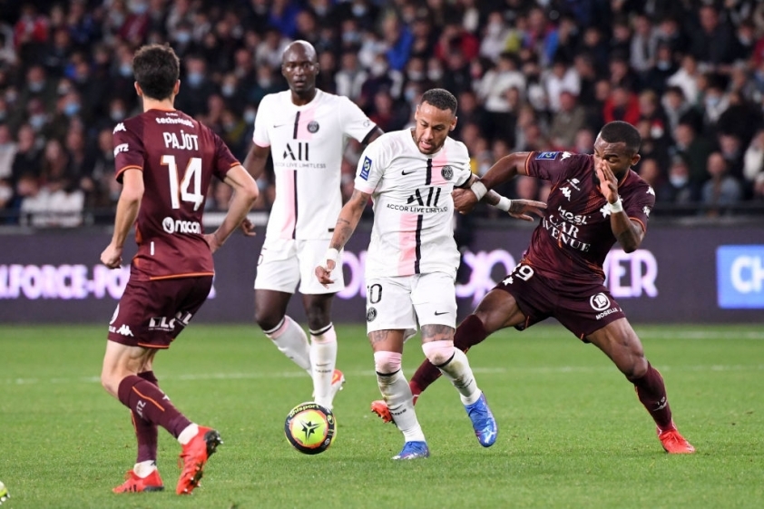 PSG giành 3 điểm nhọc nhằn ngày thiếu vắng Messi 77303