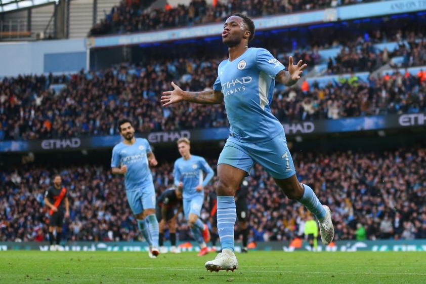 Sterling mở điểm cho Man City