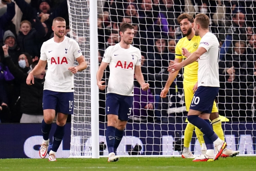 Tottenham sớm có được bàn thắng dẫn trước