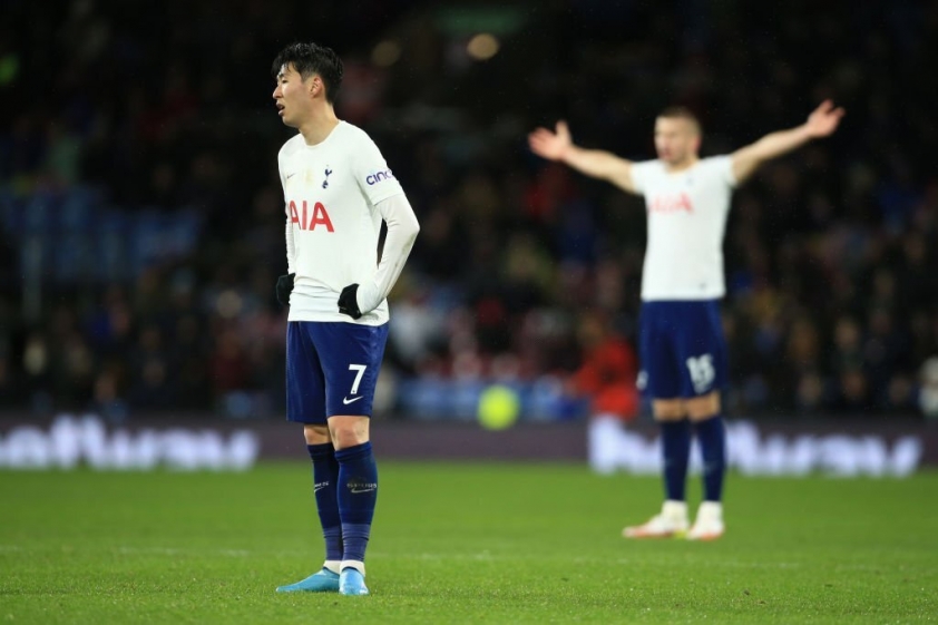 Son Heung-min gây thất vọng, Tottenham nhận trái đắng trước Burnley 114153
