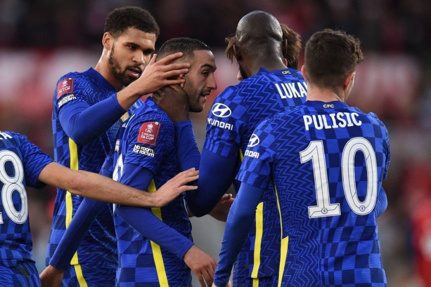 Lukaku và Ziyech đã giúp Chelsea vươn lên dẫn trước trong hiệp đấu thứ nhất