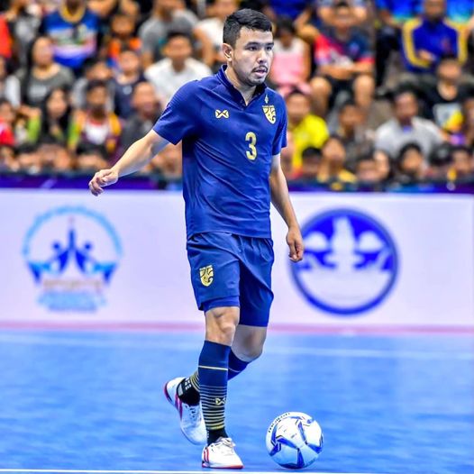 Warut: 'Chỉ cần không bất cẩn, Thái Lan sẽ giành quyền dự World Cup' 43653