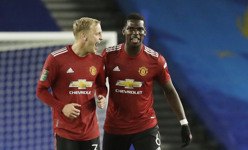 Barcelona, chuyển nhượng, van de Beek, Manchester United, Solskjaer