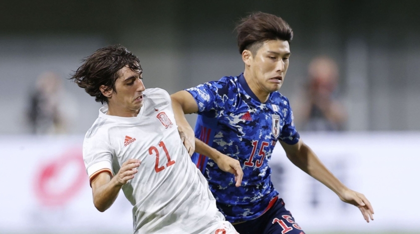 Bryan Gil, Tottenham, chuyển nhượng