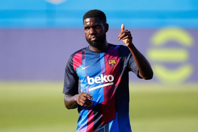 Barcelona, Umtiti, chuyển nhượng