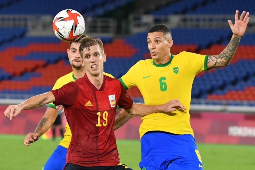 Manchester United, Chelsea, Tottenham, chuyển nhượng bóng đá